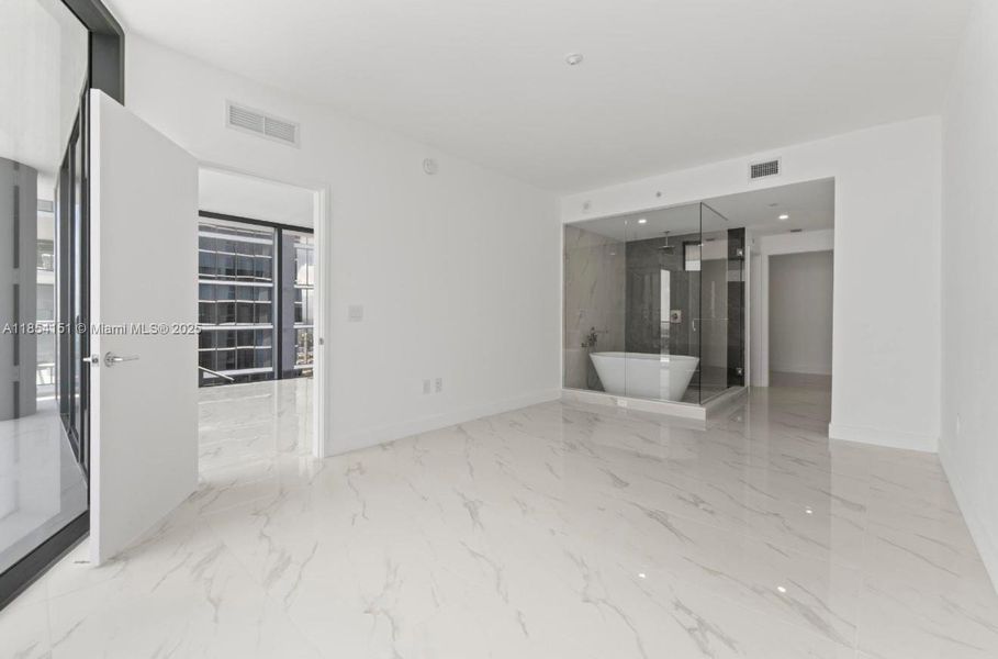 Image 37 of a home in .