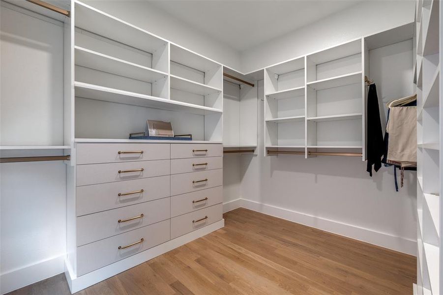 Furnished interior view inside a new home in , Dallas (Image 28).