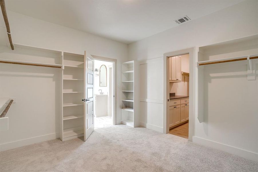 Spacious, unfurnished interior of a new home in , Poolville (Image 35).