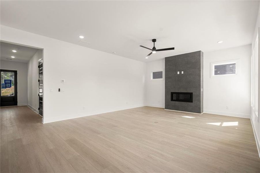 Spacious, unfurnished interior of a new home in The Gathering – Alpharetta, Alpharetta (Image 53).
