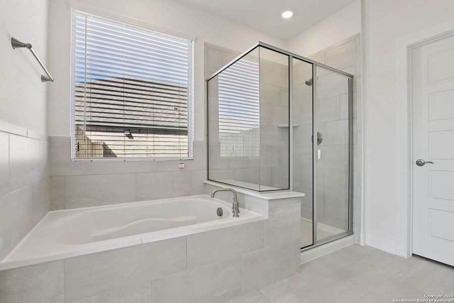 Image 54 of a home in Carmel Ranch.