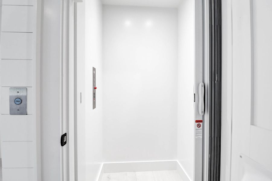 Spacious, unfurnished interior of a new home in , Awendaw (Image 14).