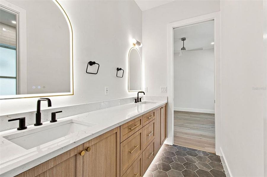 Furnished interior view inside a new home in , Tampa (Image 38). Furnished interior view inside a new home in , Tampa (Image 38).
