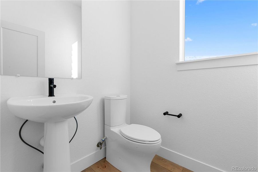 Furnished interior view inside a new home in , Broomfield (Image 14).