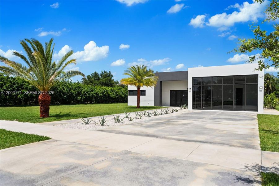 Community amenities in , Homestead (Image 32).