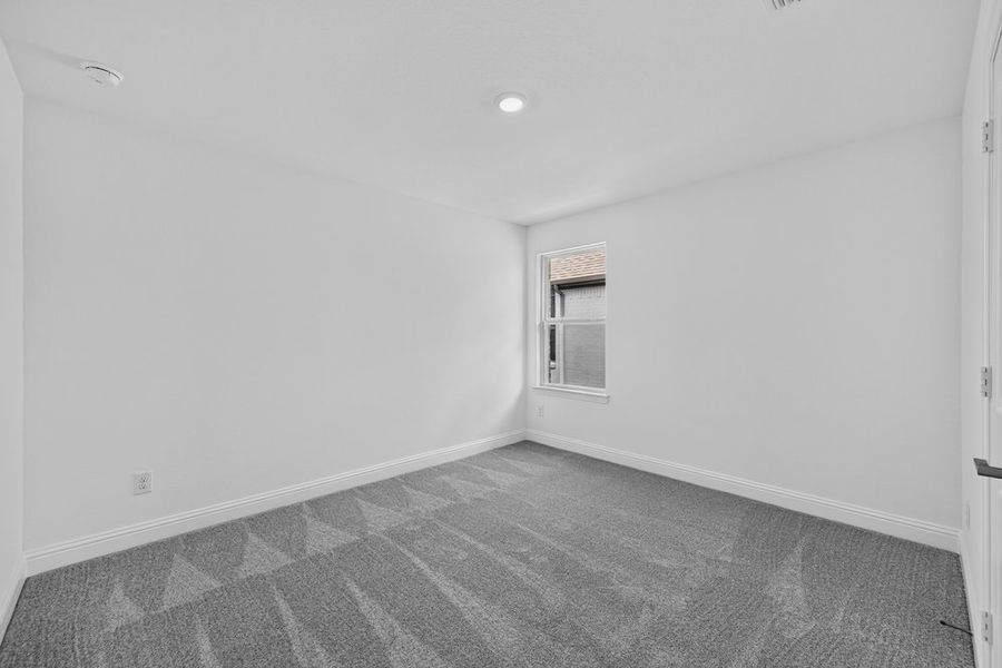 Spacious, unfurnished interior of a new home in Highland Lakes, McKinney (Image 19). Spacious, unfurnished interior of a new home in Highland Lakes, McKinney (Image 19).