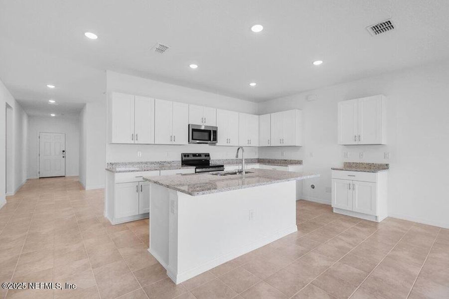 Furnished interior view inside a new home in Coopers Meadow, Jacksonville (Image 6).