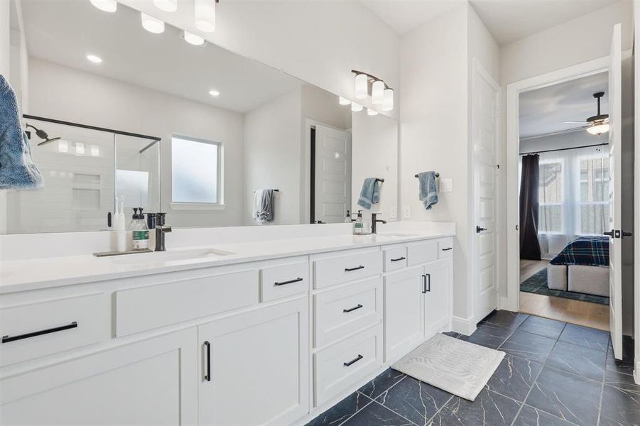 Furnished interior view inside a new home in , Northlake (Image 26).