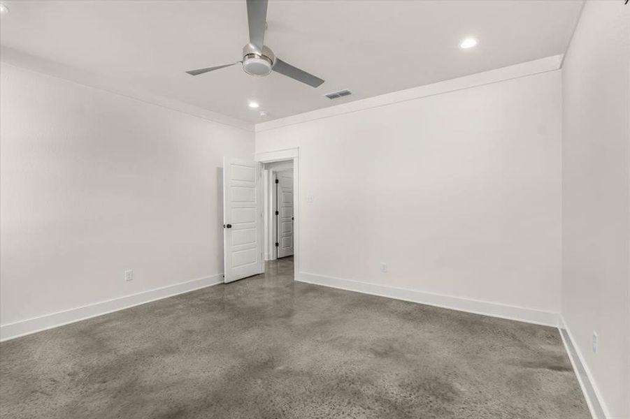 Spacious, unfurnished interior of a new home in , Cresson (Image 20).