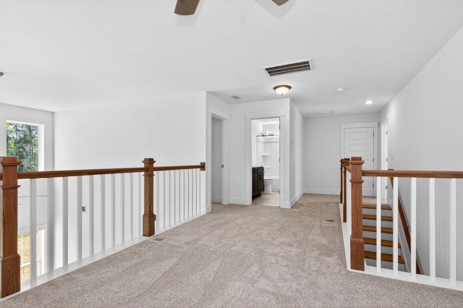 Spacious, unfurnished interior of a new home in Hancock Farms, Aiken (Image 16).