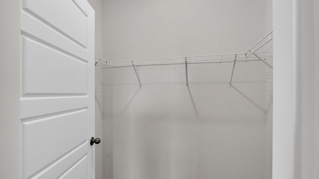 Spacious, unfurnished interior of a new home in American Village, Palm Coast (Image 19).