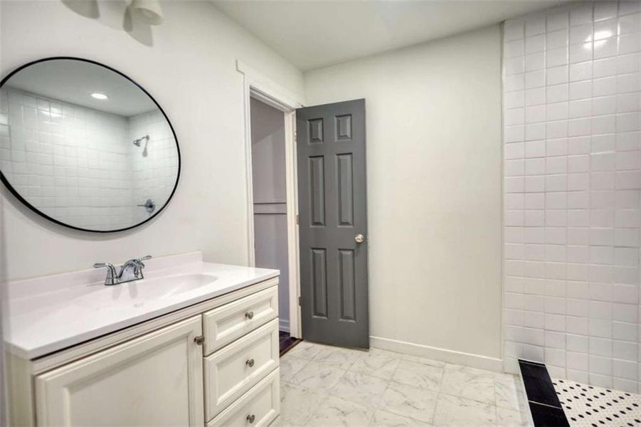 Furnished interior view inside a new home in , Covington (Image 12).