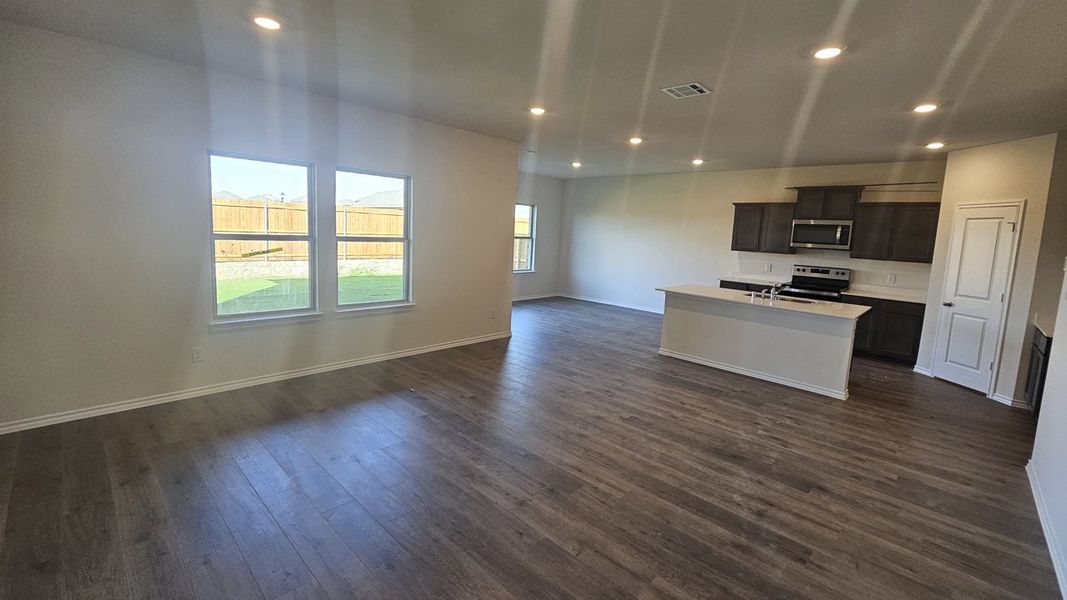 Representative unfurnished interior of a home built from the NICOLE by D.R. Horton in Northspur, Forney (Image 11). Representative unfurnished interior of a home built from the NICOLE by D.R. Horton in Northspur, Forney (Image 11).