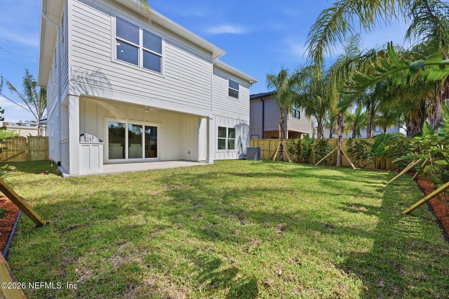 Exterior details and patio area of a home in , Jacksonville Beach (Image 29).