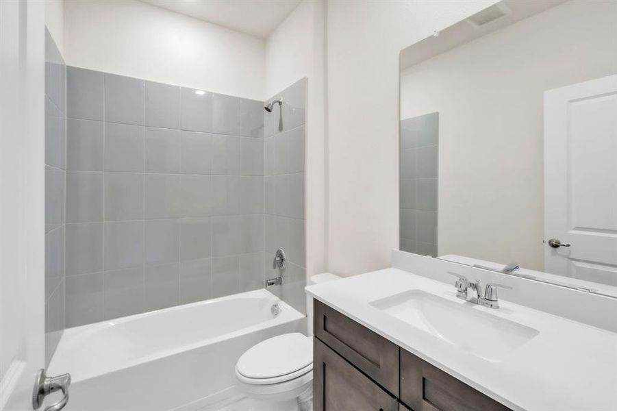 Furnished interior view inside a new home in The Landing at Hidden Lakes, McKinney (Image 11).