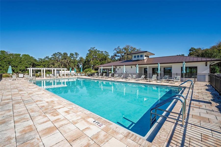 Community amenities in , Oxford (Image 70).