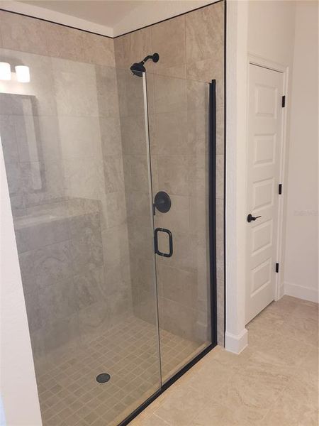 Close-up of interior finishes inside a home in Pine Bluff, Spring Hill (Image 7).