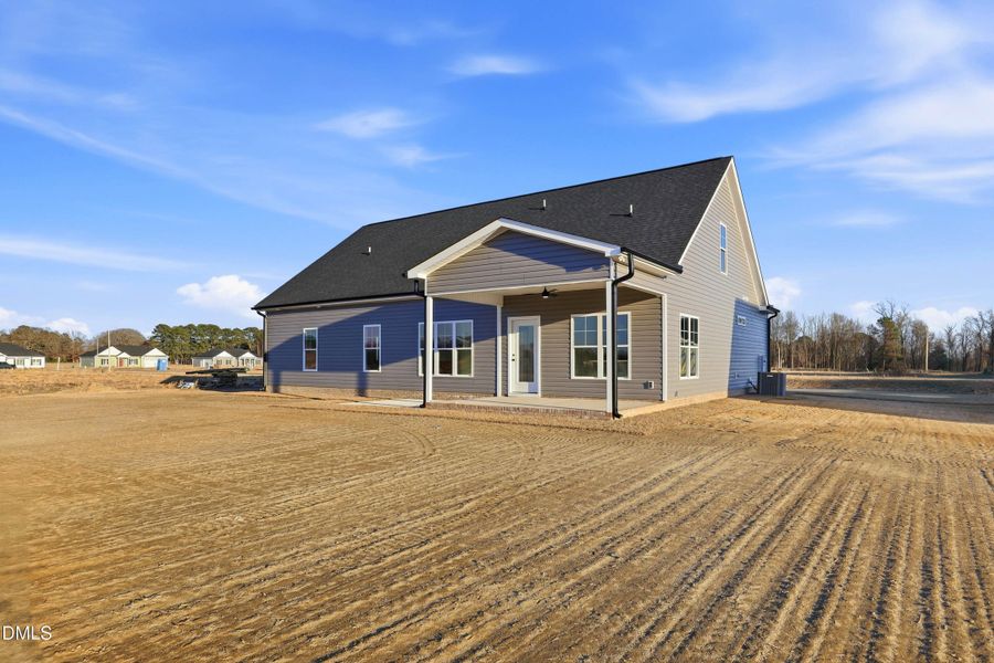 06-109 Mary Hopes Pl-6