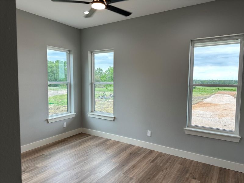 Additional bedroom