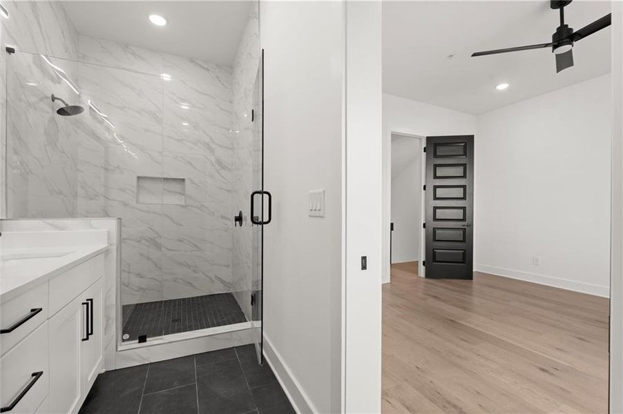 Furnished interior view inside a new home in , Alpharetta (Image 17).