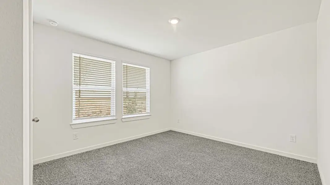 Spacious, unfurnished interior of a new home in Evergreen, Rosenberg (Image 15). Spacious, unfurnished interior of a new home in Evergreen, Rosenberg (Image 15).
