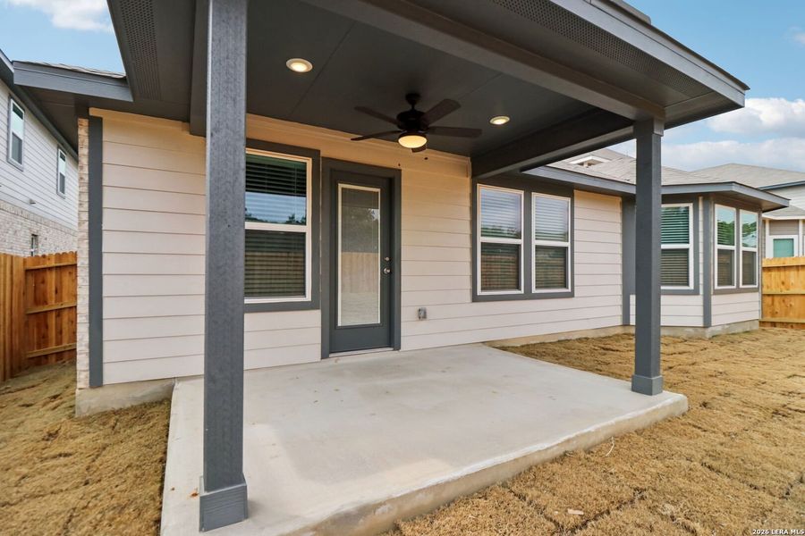Exterior details and patio area of a home in Sagebrooke - Classic Series, San Antonio (Image 25).