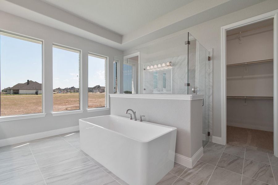 Primary Bathroom | Concept 3634 at Hidden Creek Estates in Van Alstyne, TX by Landsea Homes