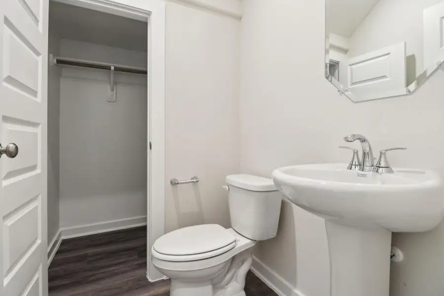 Photo is not of the actual home but is an inspirational photo of builder’s model home and may depict options, furnishings, and/or decorator features that are not included. Photo is not of the actual home but is an inspirational photo of builder’s model home and may depict options, furnishings, and/or decorator features that are not included.