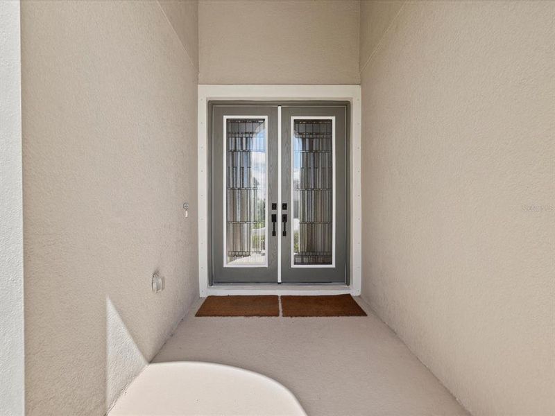 Spacious, unfurnished interior of a new home in Waterset, Apollo Beach (Image 22).