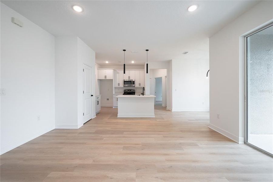 Spacious, unfurnished interior of a new home in , North Port (Image 21).