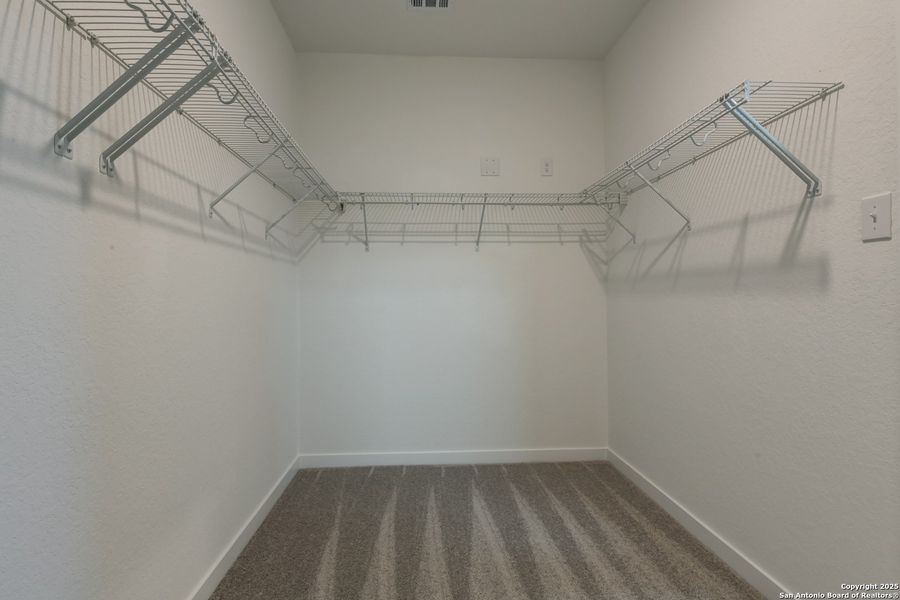 Spacious, unfurnished interior of a new home in The Preserve at the Wilder, Adkins (Image 34).