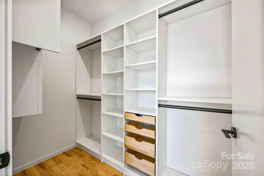 Image 39 of a home in .