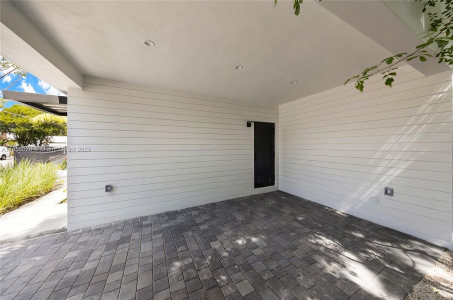 Image 41 of a home in .