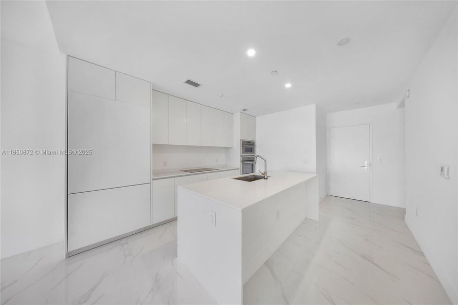 Image 49 of a home in .