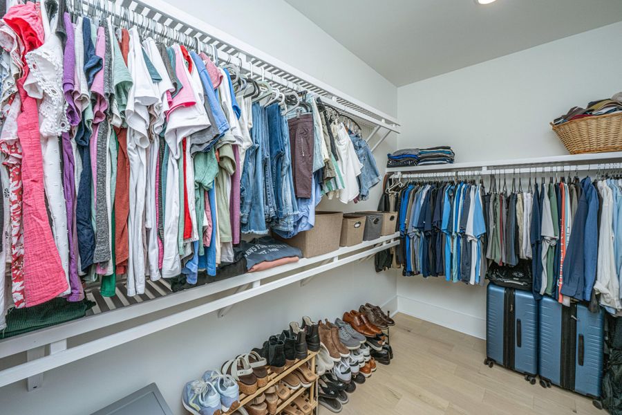 Image 33 of a home in .