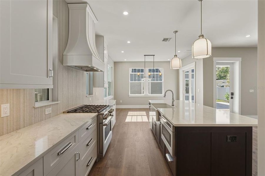 Furnished interior view inside a new home in , St. Petersburg (Image 12).