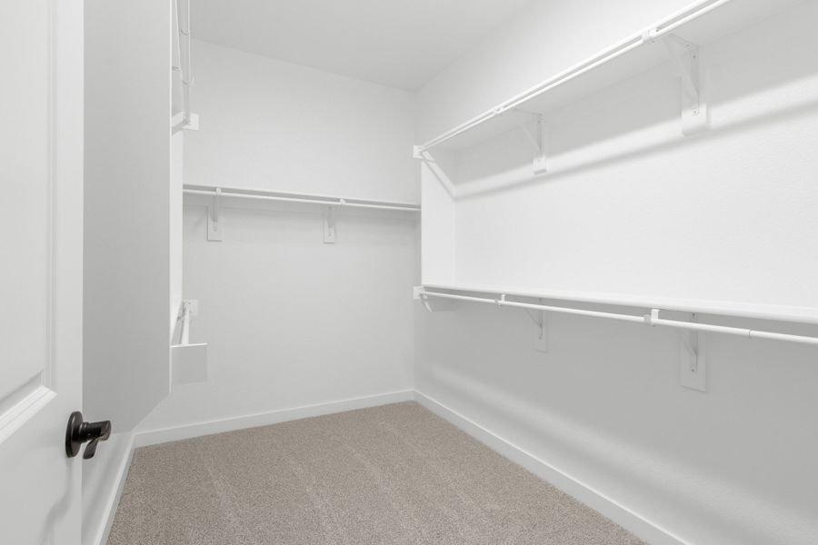 Spacious, unfurnished interior of a new home in Cottonwood Creek, Rowlett (Image 35). Spacious, unfurnished interior of a new home in Cottonwood Creek, Rowlett (Image 35).