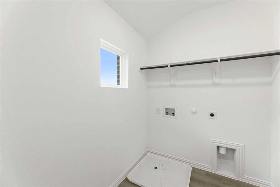 Spacious, unfurnished interior of a new home in Creekview Fossil Ridge, Pilot Point (Image 20). Spacious, unfurnished interior of a new home in Creekview Fossil Ridge, Pilot Point (Image 20).