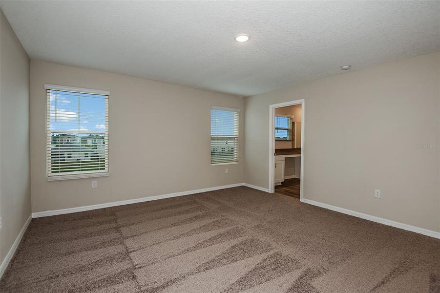 Spacious, unfurnished interior of a new home in Lawson Dunes, Haines City (Image 13). Spacious, unfurnished interior of a new home in Lawson Dunes, Haines City (Image 13).