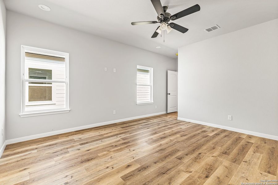 Spacious, unfurnished interior of a new home in , San Antonio (Image 17). Spacious, unfurnished interior of a new home in , San Antonio (Image 17).