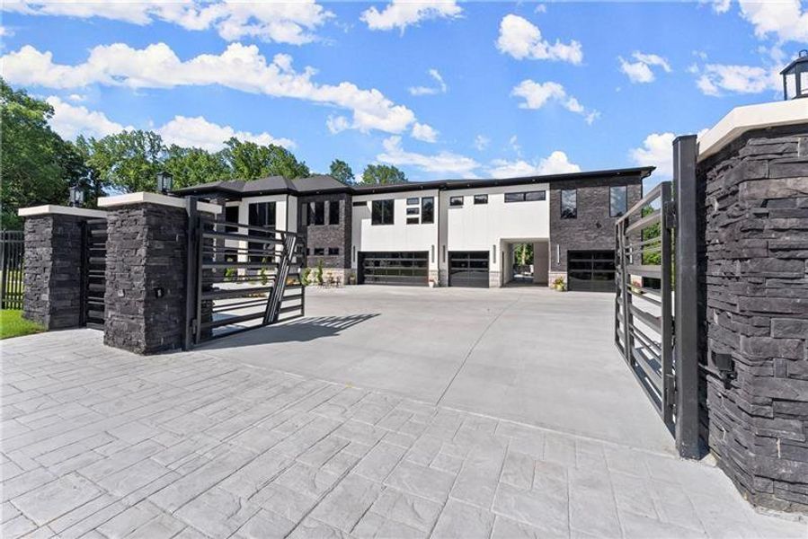 Image 135 of a home in .