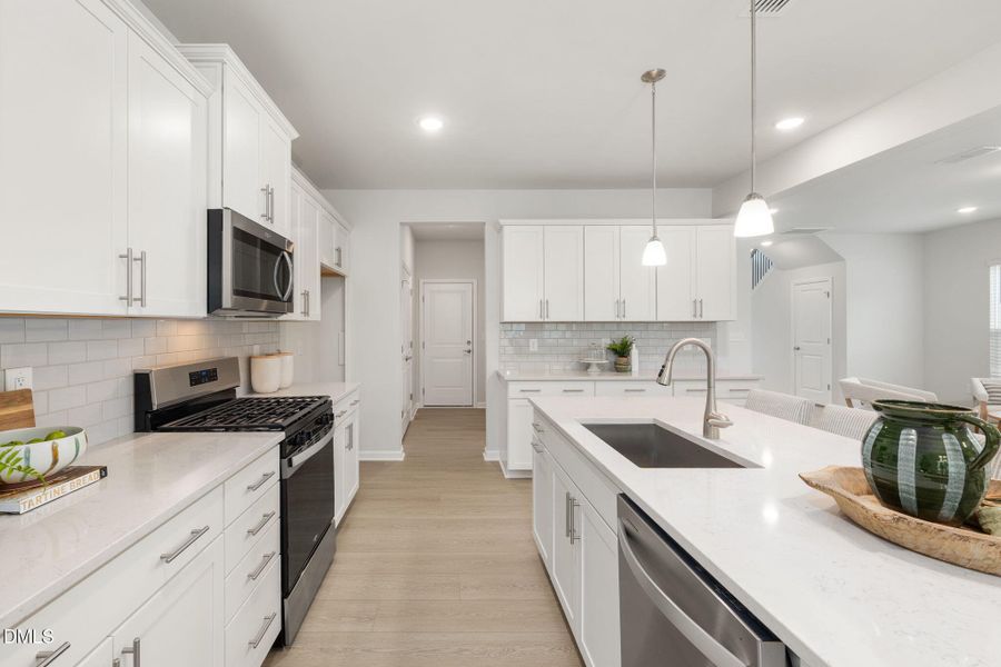 17-web-or-mls-DX3A0937