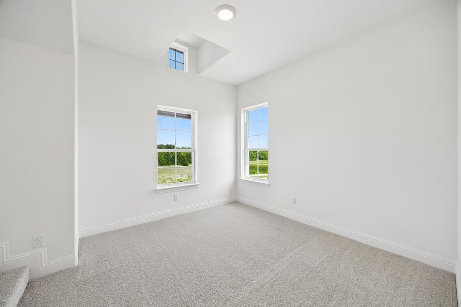 Spacious, unfurnished interior of a new home in Somerset Park, Rockwall (Image 34). Spacious, unfurnished interior of a new home in Somerset Park, Rockwall (Image 34).