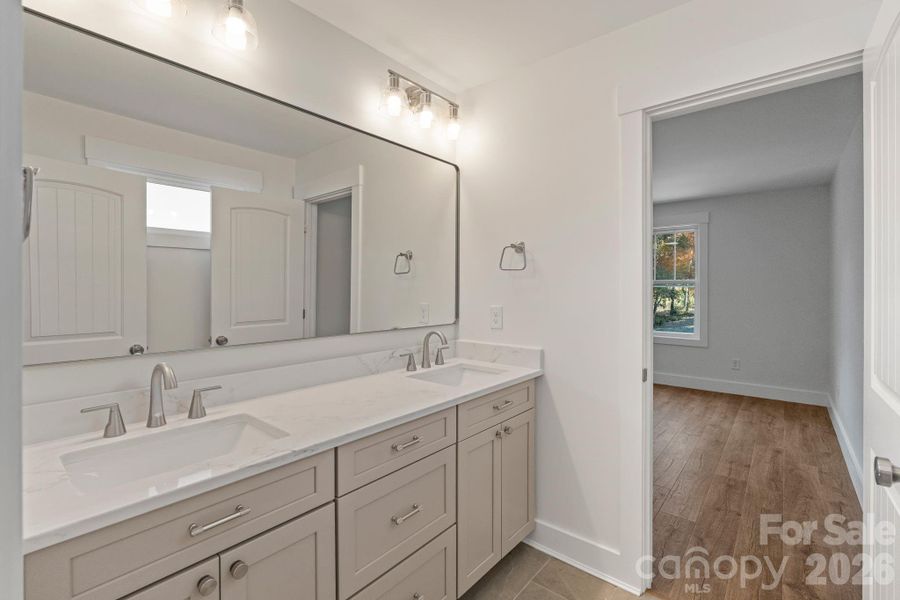 Furnished interior view inside a new home in , Hickory (Image 18).