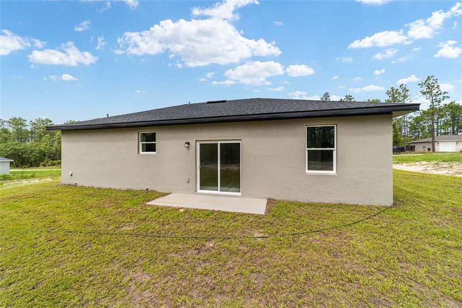 Exterior details and patio area of a home in , Dunnellon (Image 28). Exterior details and patio area of a home in , Dunnellon (Image 28).