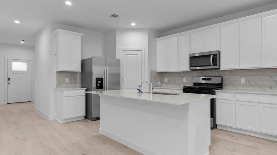 *Images and 3D tour are for illustration only and options may vary from home as built. *Images and 3D tour are for illustration only and options may vary from home as built.