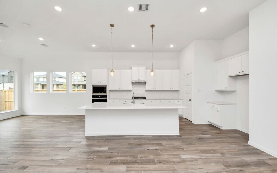 Representative furnished interior of a home built from the Knox by Brookfield Residential in 50' Traditional Homes at Elyson, Katy (Image 7).