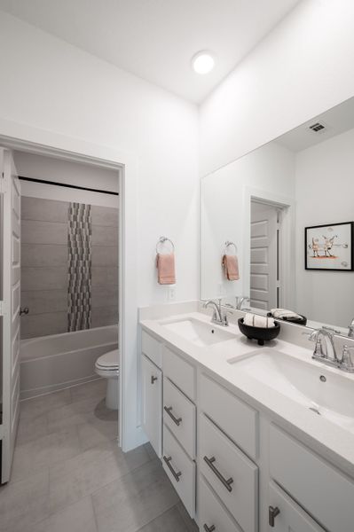 Representative furnished interior of a home built from the Wren by Tri Pointe Homes in Trillium, Richmond (Image 71). Representative furnished interior of a home built from the Wren by Tri Pointe Homes in Trillium, Richmond (Image 71).