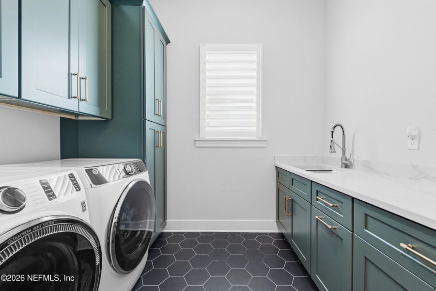 Furnished interior view inside a new home in , Ponte Vedra (Image 7).