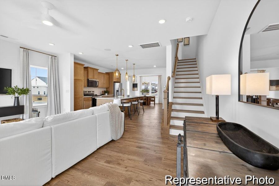 NDFT 39 Hollis TH 1970 A1 IO Model (12)- NDFT 39 Hollis TH 1970 A1 IO Model (12)-